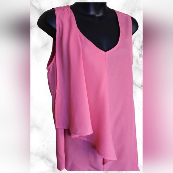 HARVÉ Bernard Asymmetrical Peach Colored Tank Top - Picture 2 of 7